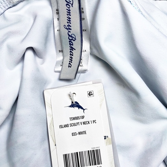 NWT TOMMY BAHAMA Floral Island Sculpt 1-Piece Swimsuit, Size 6 - Picture 9 of 12